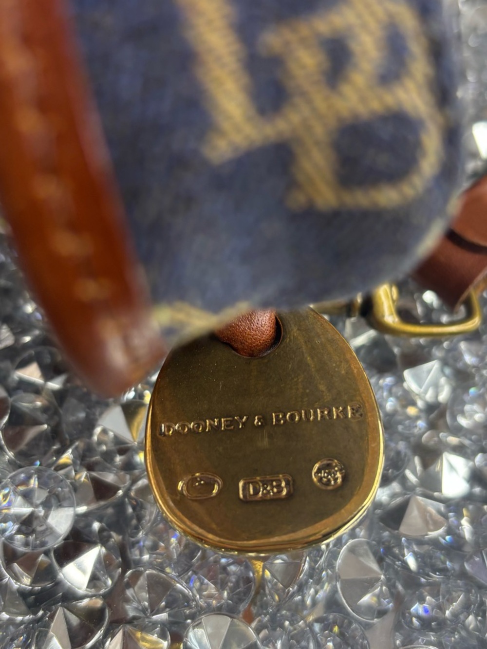 Dooney & Bourke vintage Y2K blue denim monogram wristlet EUC - Picture 13 of 13